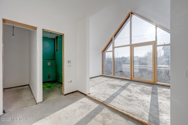 Ciofliceni, casa moderna de vanzare,